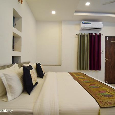 Hotel Keshav Residency Chittorgarh Exterior photo